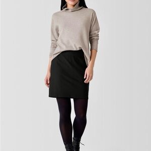 EILEEN FISHER Black stretch pull-on Mini Skirt PM